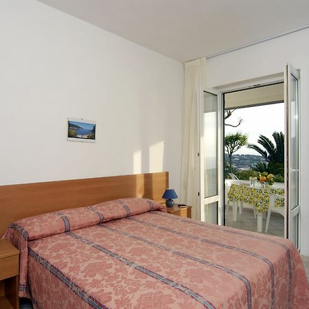 דירות Forio di Ischia Casa Ischitana מראה חיצוני תמונה